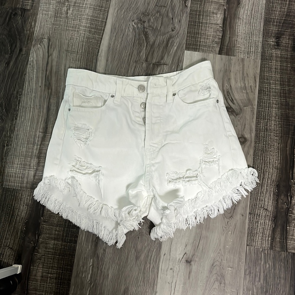 White high waist shorts